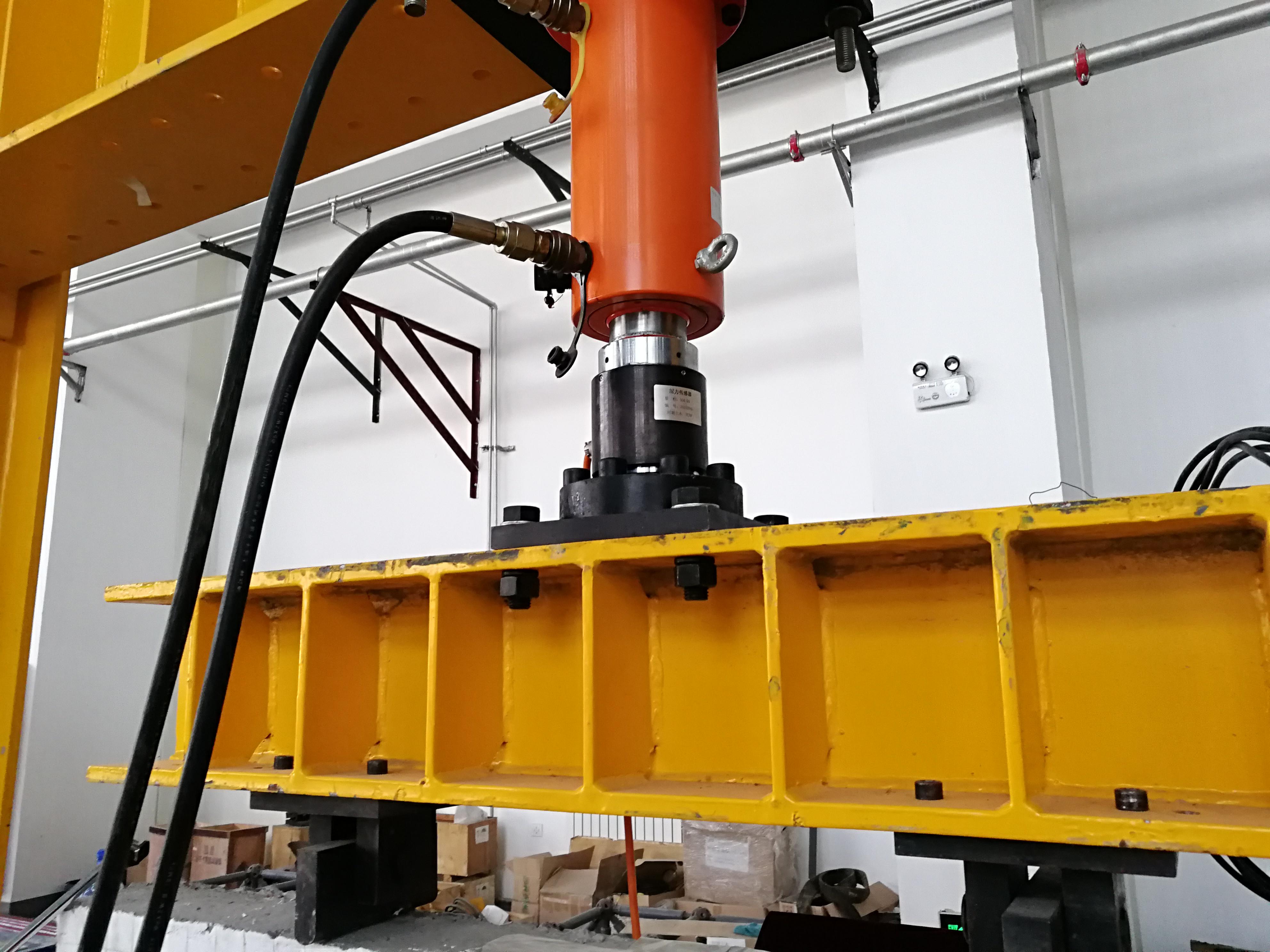 脈動疲勞試驗機 結(jié)構(gòu)工程頻率試驗系統(tǒng)