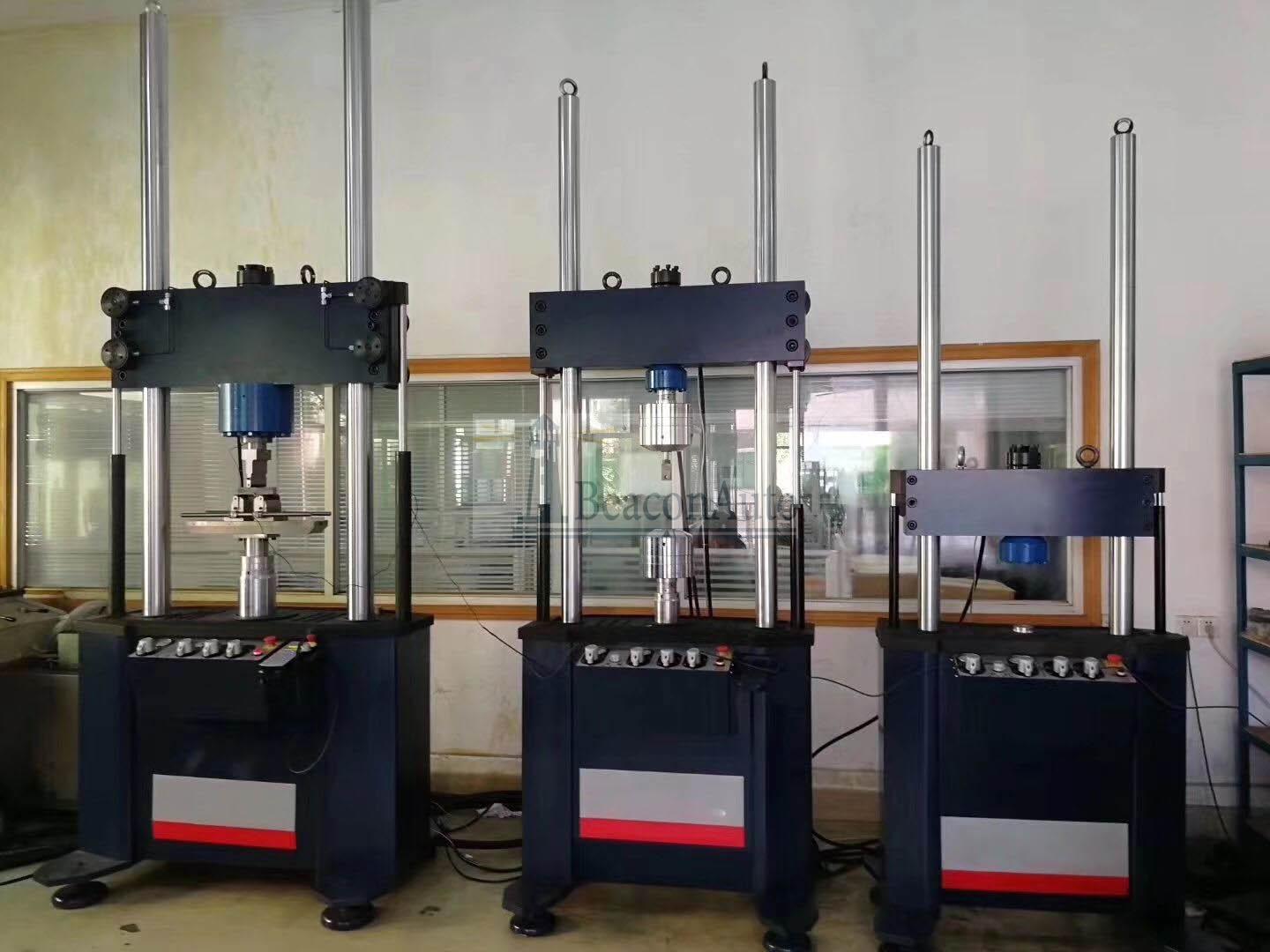 脊柱固定器壓縮疲勞試驗(yàn)機(jī)