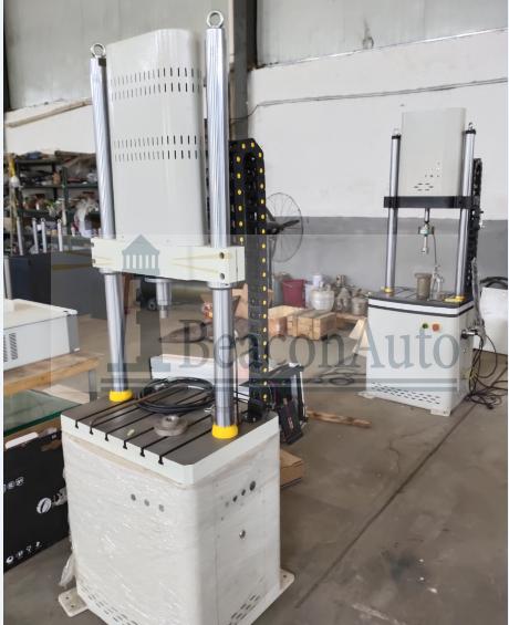 骨內(nèi)種植體動(dòng)態(tài)疲勞試驗(yàn)機(jī)