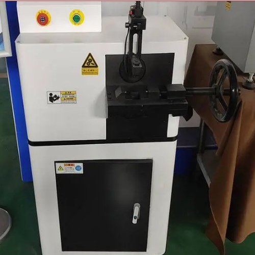 1712471933919730.png 000高鐵接觸線反復(fù)彎曲試驗(yàn)機(jī)1.png